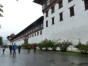 An der Seitenansicht des Tashichho-Dzong kann man die gewaltigen Ausmaße erkennen.