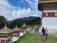 Auf der Passhöhe stehen 108 Chörten (Stupas).